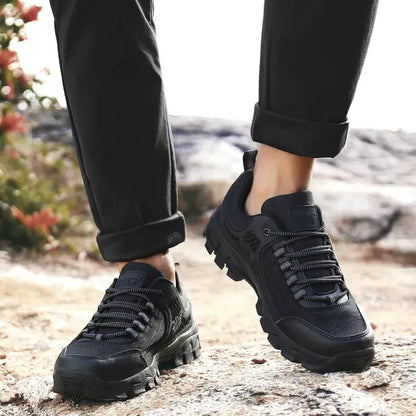 Aries Light Women's Hiking Shoes