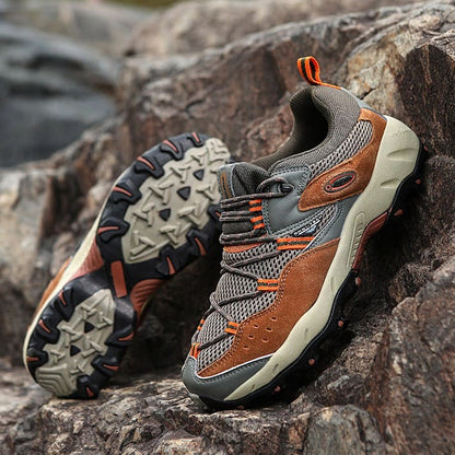 Alloro Hiking Shoes