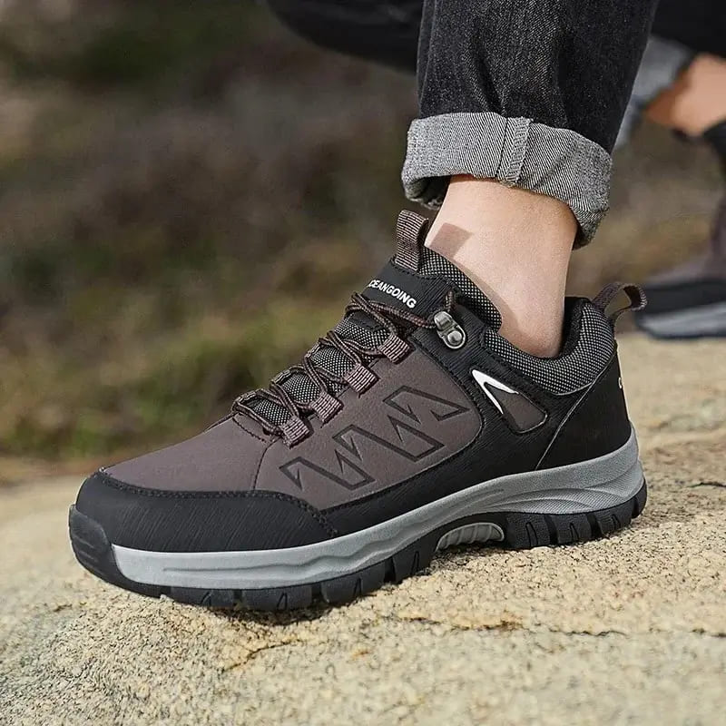 Montano Hiking Shoes